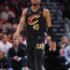 米切尔至少再缺席3场 新规令他提前告别最佳阵容？